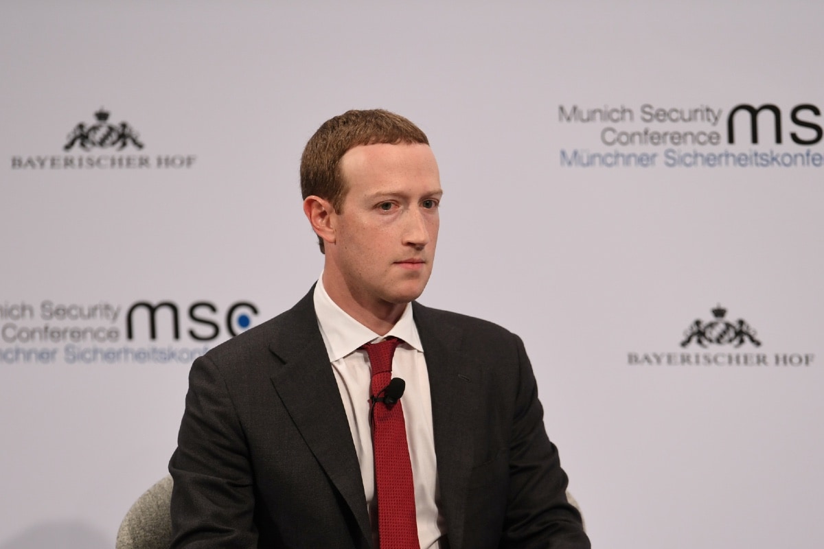 马克·扎克伯格必须作证反对Facebook的虚拟现实交易