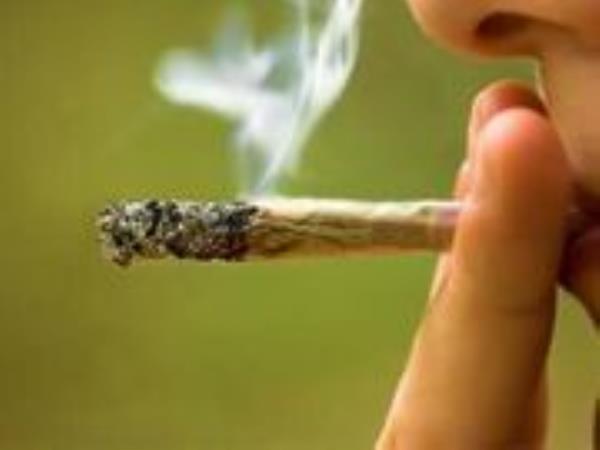 大量使用大麻可能会增加患双相情感障碍和抑郁症的风险