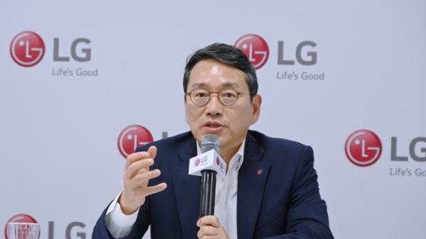 LG　Electronics　CEO　Cho　Joo-wan　at　CES　2023